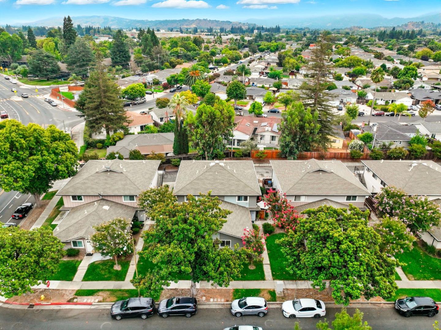 Detail Gallery Image 38 of 51 For 1264 Bouret Dr #4,  San Jose,  CA 95118 - 2 Beds | 1 Baths