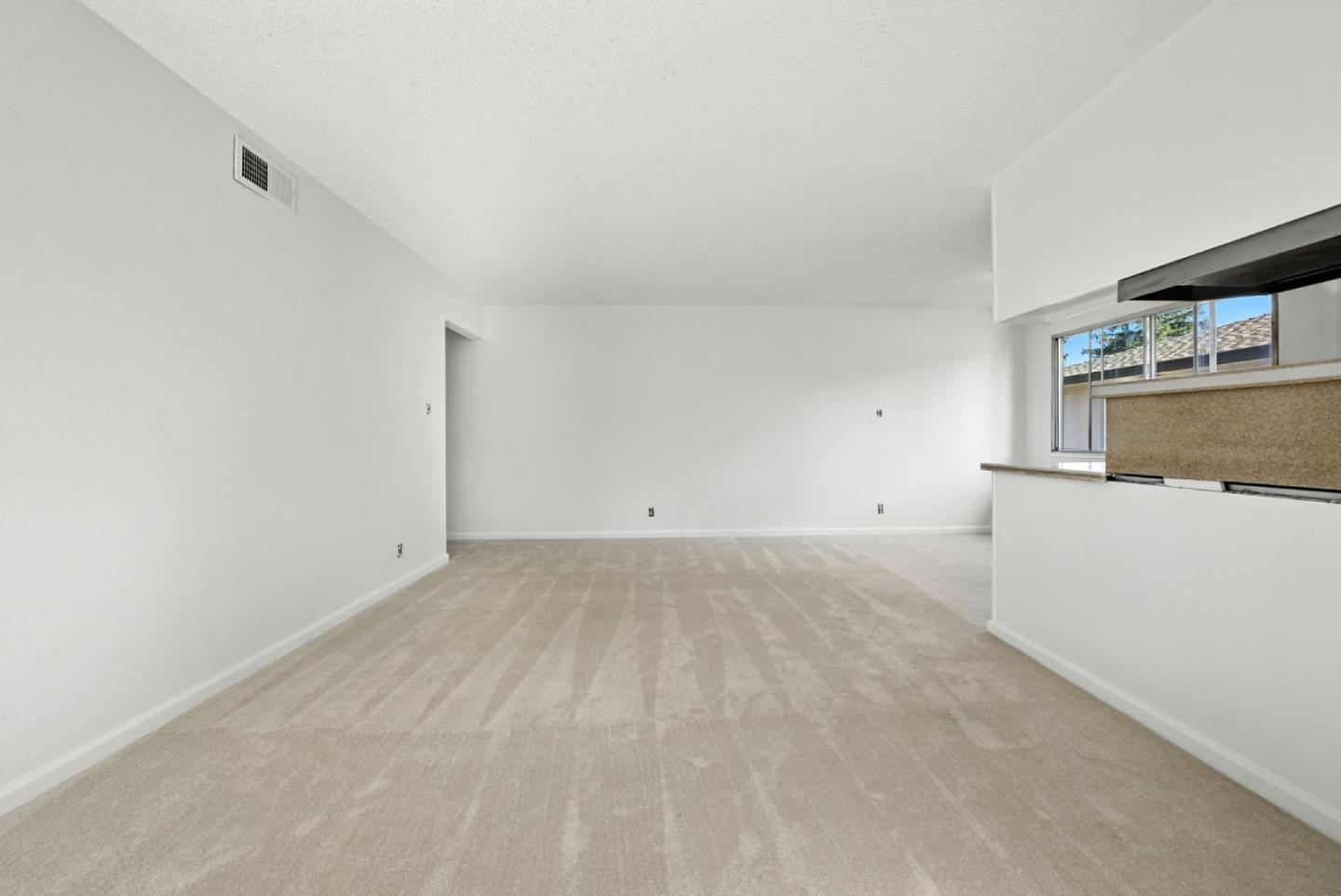 Detail Gallery Image 8 of 51 For 1264 Bouret Dr #4,  San Jose,  CA 95118 - 2 Beds | 1 Baths