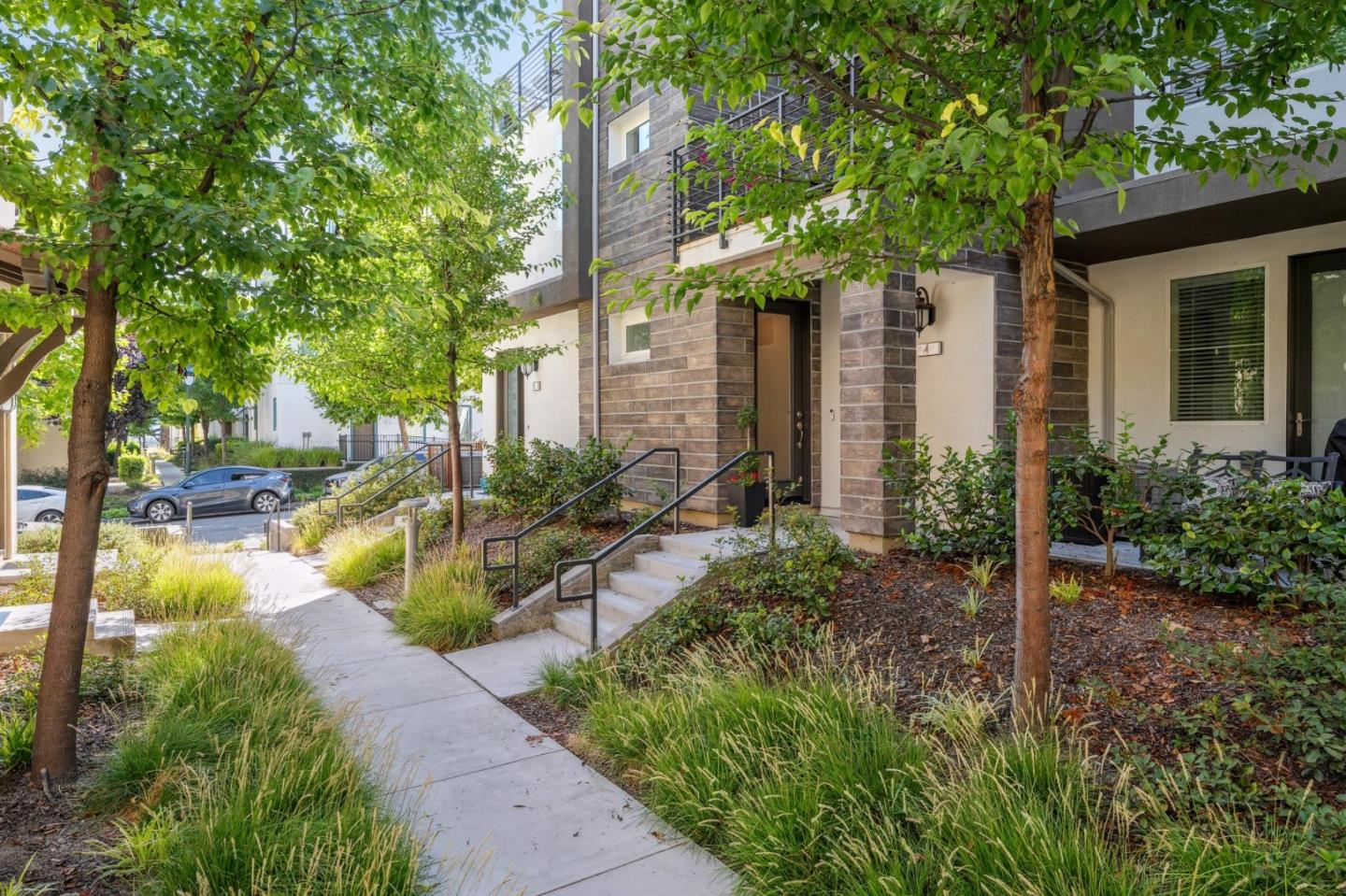 Detail Gallery Image 7 of 88 For 193 William Manly St #4,  San Jose,  CA 95136 - 2 Beds | 2 Baths