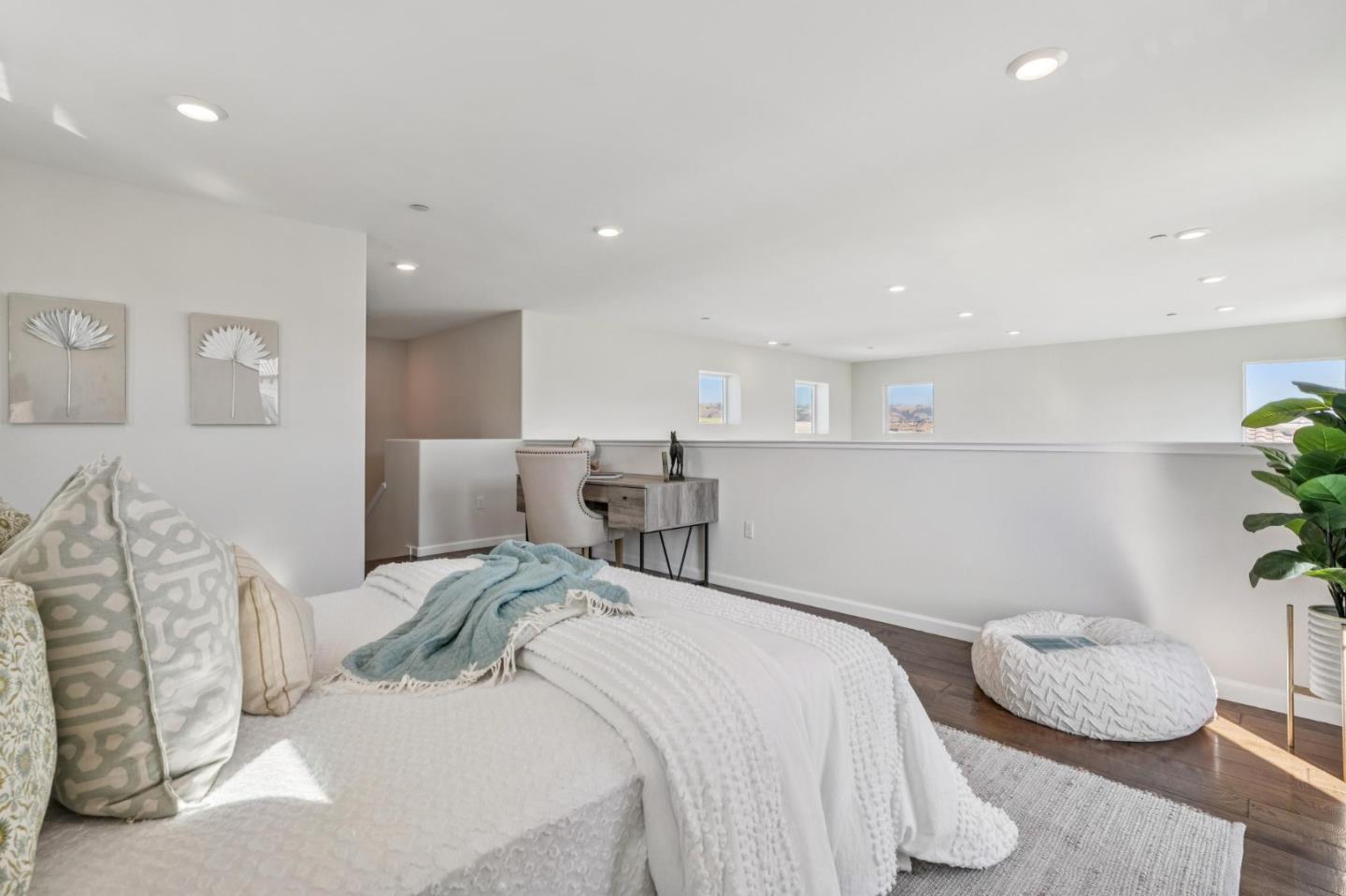 Detail Gallery Image 70 of 88 For 193 William Manly St #4,  San Jose,  CA 95136 - 2 Beds | 2 Baths