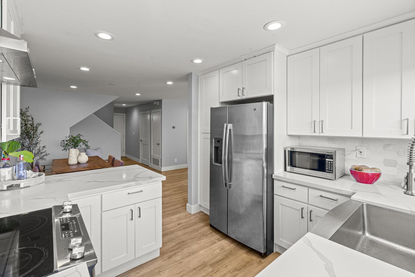 Detail Gallery Image 10 of 36 For 814 Byrd Ln, Foster City,  CA 94404 - 3 Beds | 2 Baths