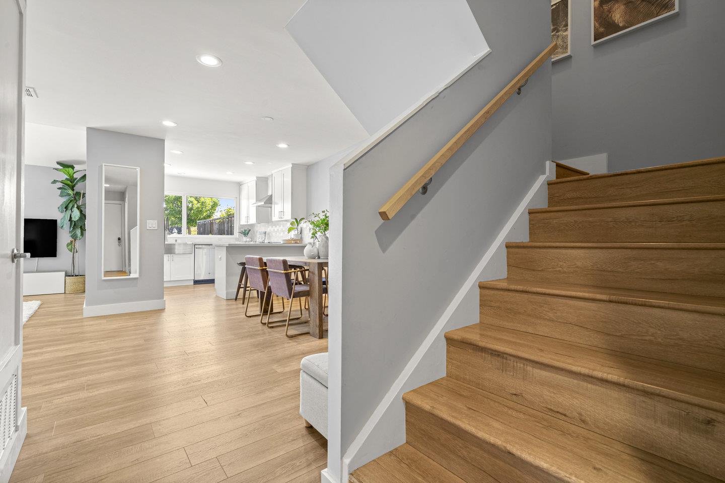 Detail Gallery Image 16 of 36 For 814 Byrd Ln, Foster City,  CA 94404 - 3 Beds | 2 Baths