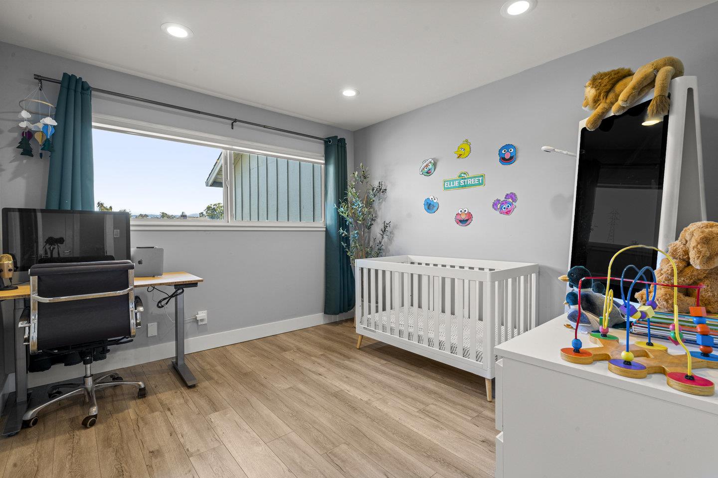 Detail Gallery Image 23 of 36 For 814 Byrd Ln, Foster City,  CA 94404 - 3 Beds | 2 Baths