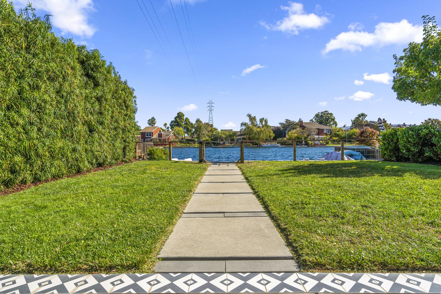 Detail Gallery Image 27 of 36 For 814 Byrd Ln, Foster City,  CA 94404 - 3 Beds | 2 Baths