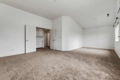 Detail Gallery Image 21 of 26 For 1392 New Hampshire Ct, Salinas,  CA 93905 - 5 Beds | 3 Baths