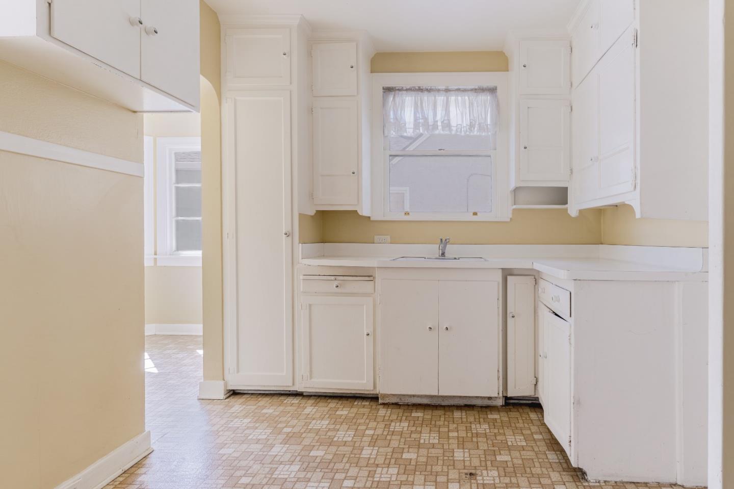 Detail Gallery Image 18 of 34 For 20 Atlas Ave, San Jose,  CA 95126 - 3 Beds | 2 Baths