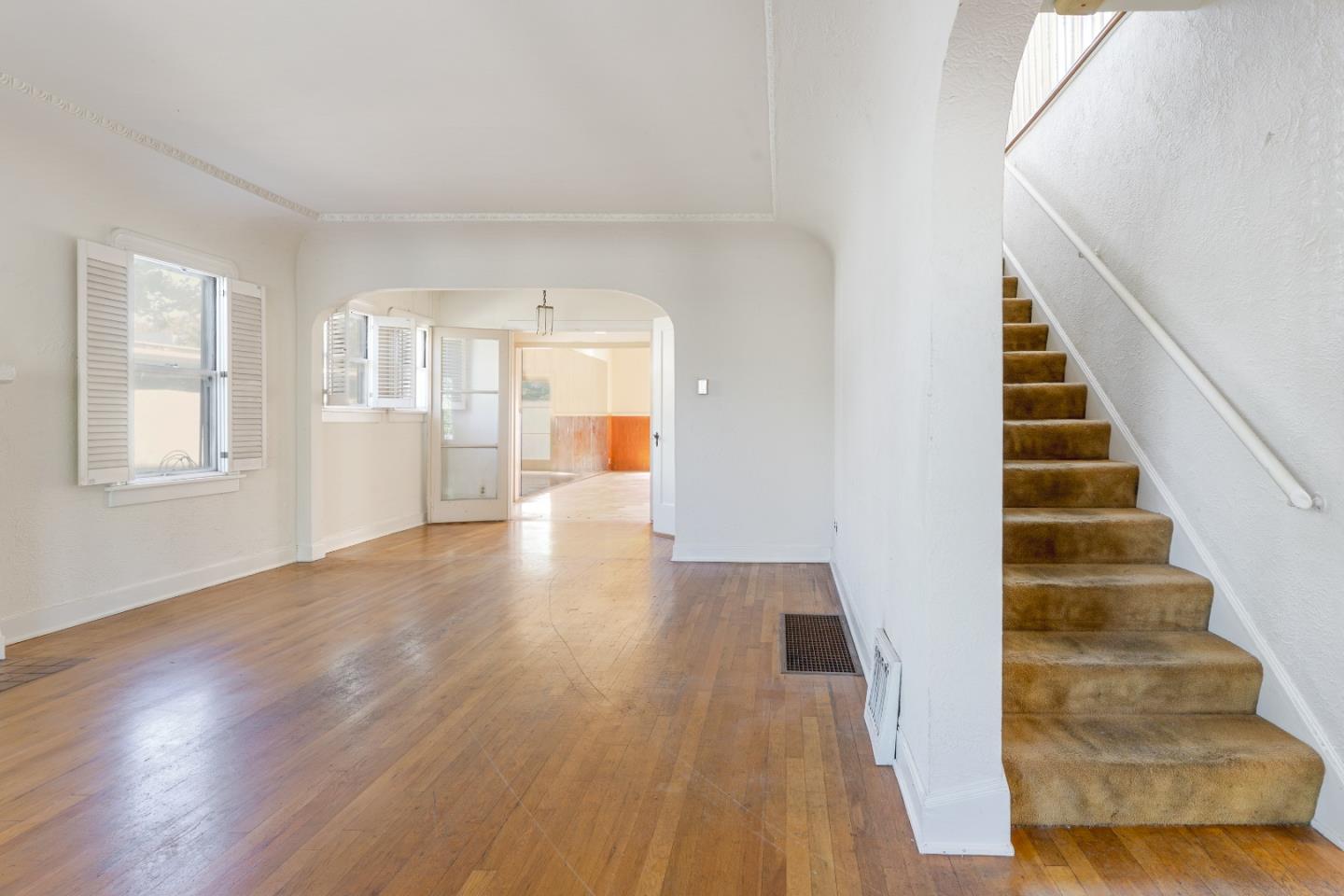 Detail Gallery Image 19 of 34 For 20 Atlas Ave, San Jose,  CA 95126 - 3 Beds | 2 Baths
