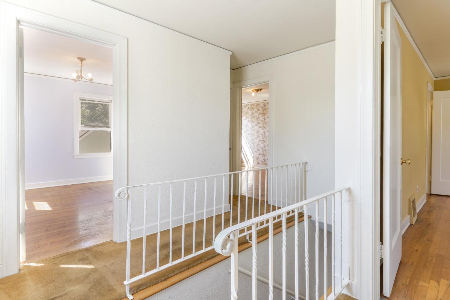 Detail Gallery Image 20 of 34 For 20 Atlas Ave, San Jose,  CA 95126 - 3 Beds | 2 Baths