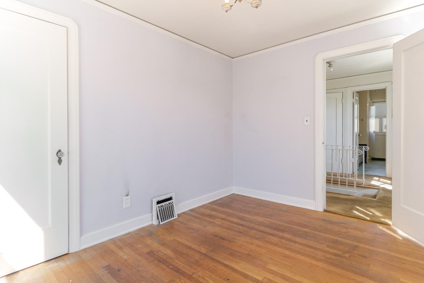 Detail Gallery Image 22 of 34 For 20 Atlas Ave, San Jose,  CA 95126 - 3 Beds | 2 Baths