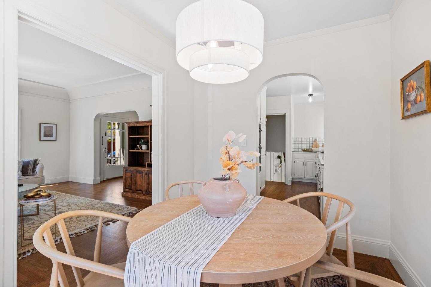 Detail Gallery Image 14 of 45 For 1000 Capuchino Ave, Burlingame,  CA 94010 - 2 Beds | 1 Baths