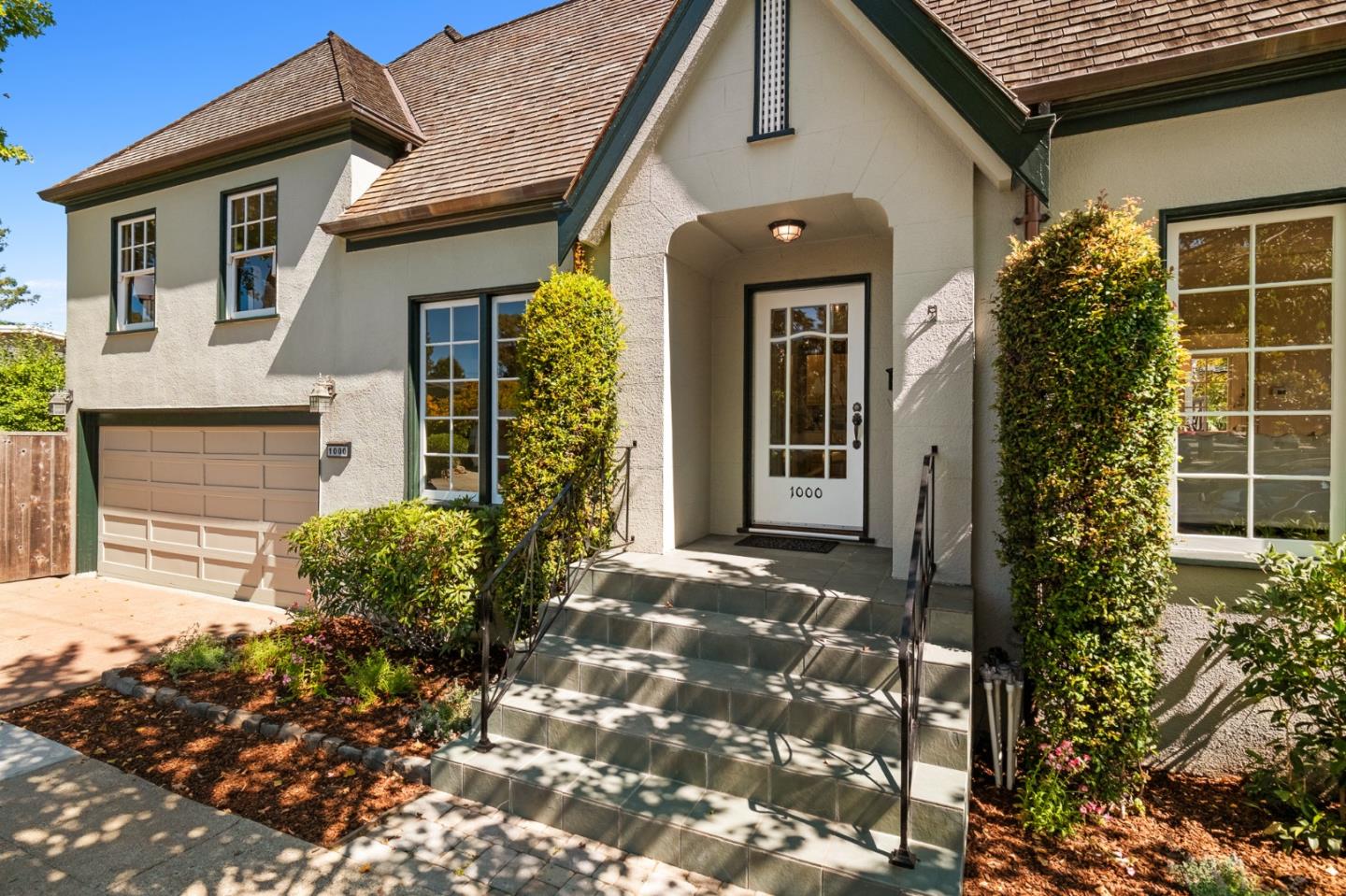 Detail Gallery Image 39 of 45 For 1000 Capuchino Ave, Burlingame,  CA 94010 - 2 Beds | 1 Baths