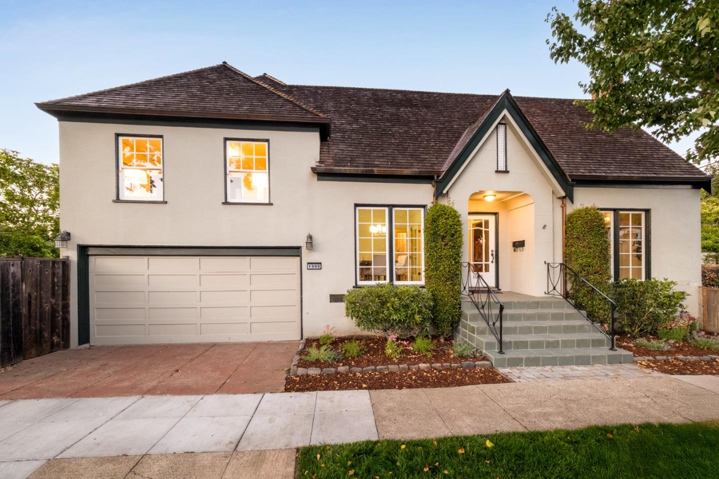 Detail Gallery Image 40 of 45 For 1000 Capuchino Ave, Burlingame,  CA 94010 - 2 Beds | 1 Baths