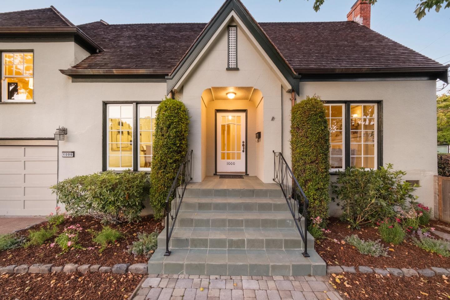 Detail Gallery Image 42 of 45 For 1000 Capuchino Ave, Burlingame,  CA 94010 - 2 Beds | 1 Baths