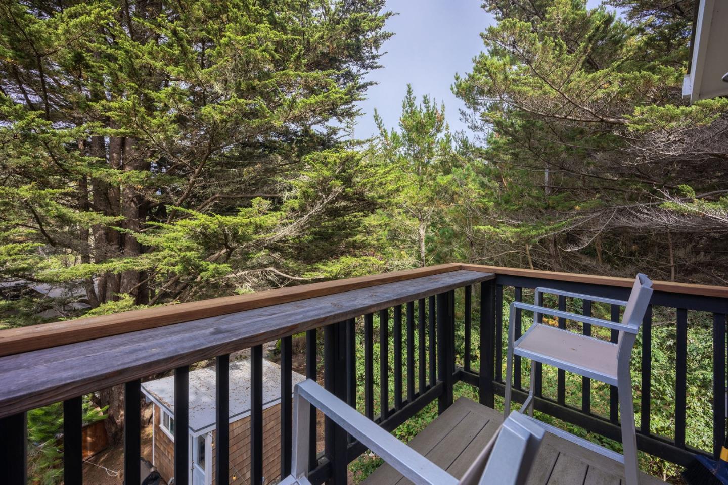 Detail Gallery Image 27 of 38 For 655 Vue De Mer Ave, Moss Beach,  CA 94038 - 3 Beds | 2 Baths
