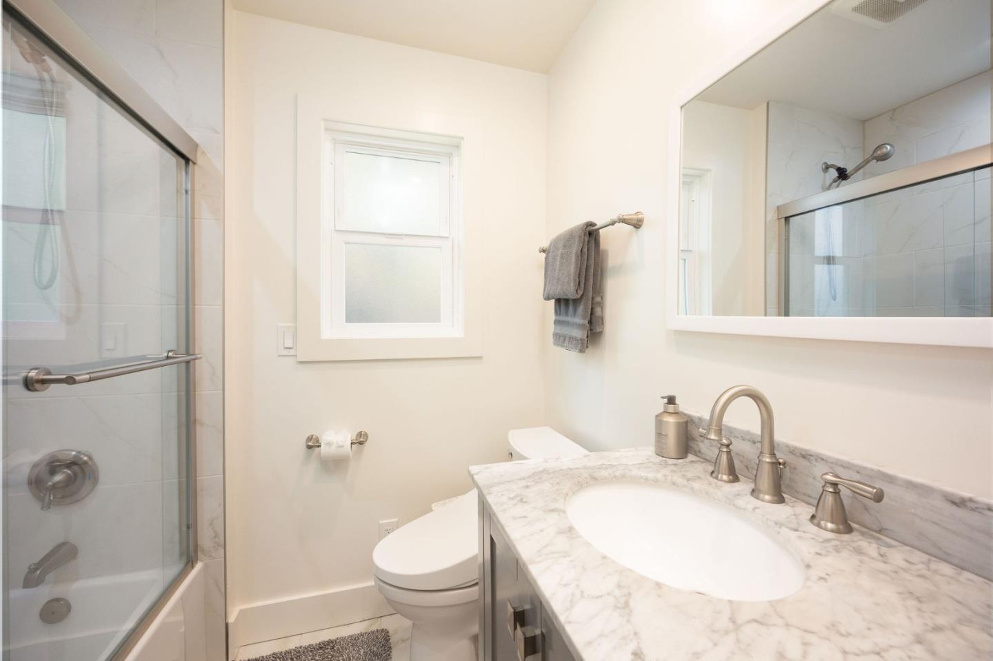 Detail Gallery Image 30 of 38 For 655 Vue De Mer Ave, Moss Beach,  CA 94038 - 3 Beds | 2 Baths