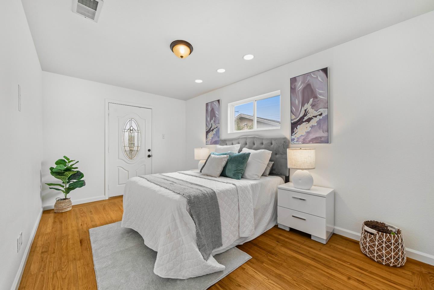 Detail Gallery Image 21 of 38 For 1817 Virginia Ave, Richmond,  CA 94804 - 2 Beds | 1 Baths