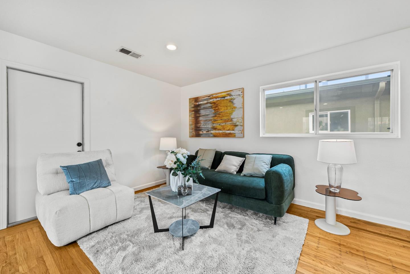 Detail Gallery Image 7 of 38 For 1817 Virginia Ave, Richmond,  CA 94804 - 2 Beds | 1 Baths