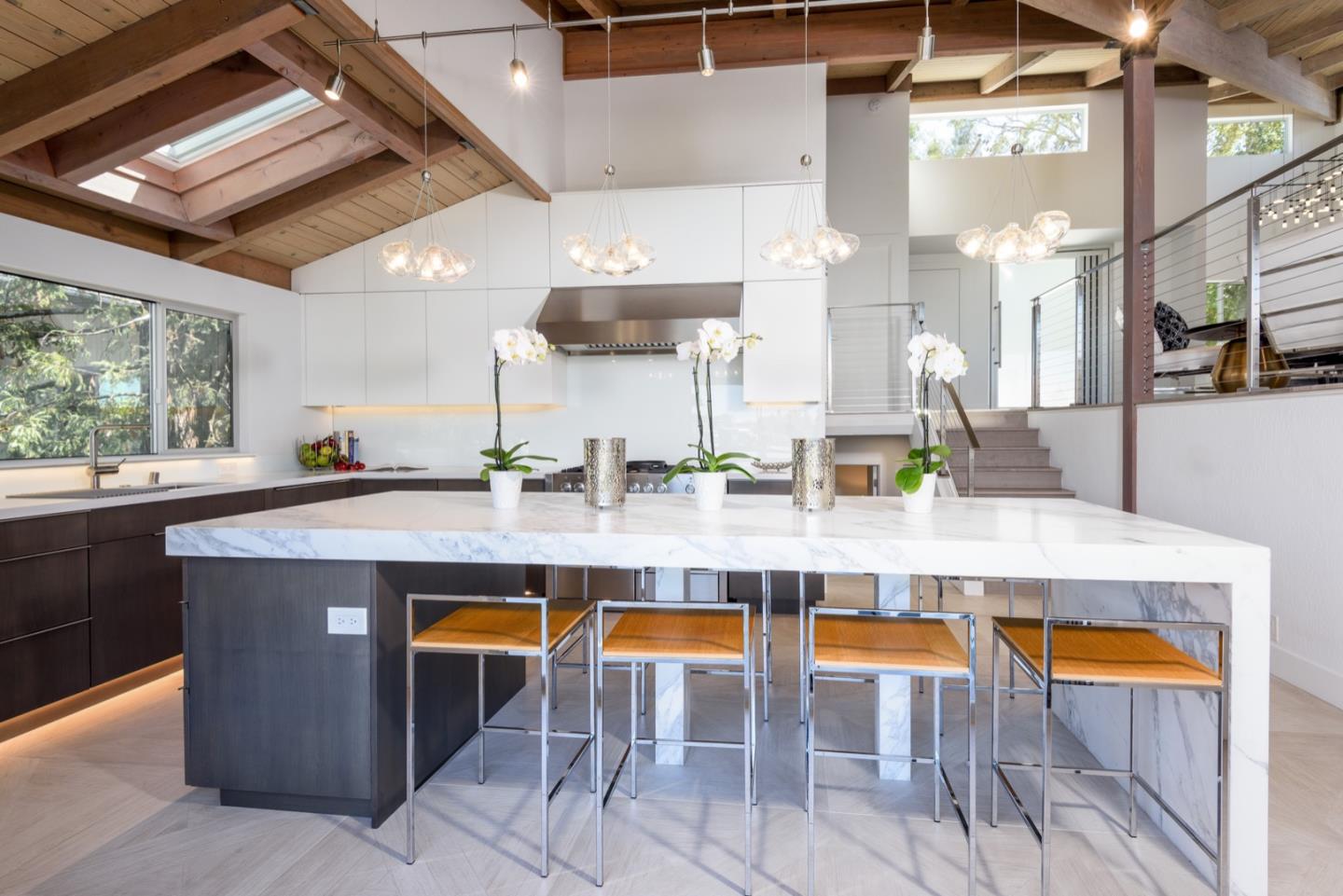 Detail Gallery Image 10 of 54 For 2610 Belmont Canyon Rd, Belmont,  CA 94002 - 5 Beds | 4/1 Baths