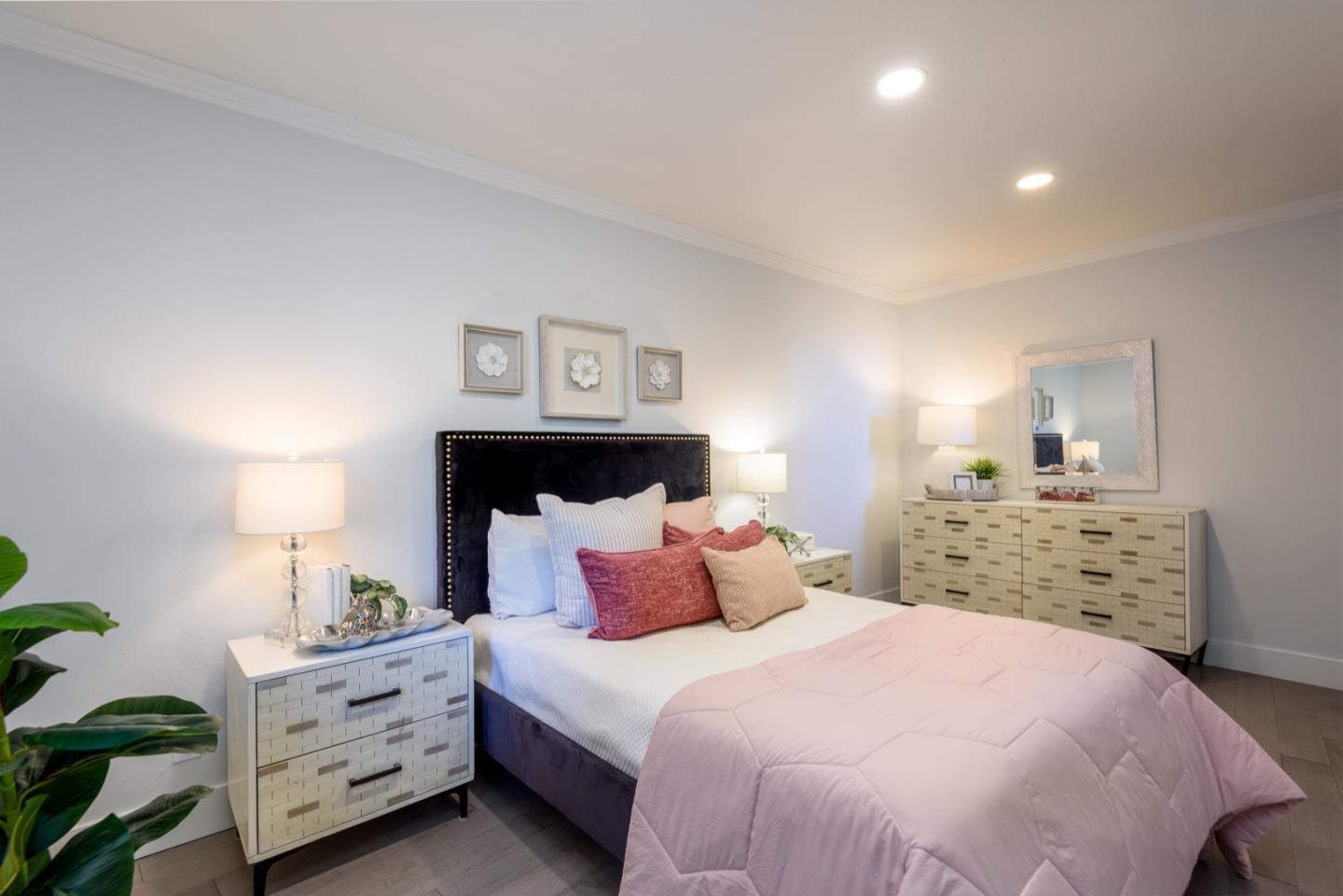 Detail Gallery Image 24 of 54 For 2610 Belmont Canyon Rd, Belmont,  CA 94002 - 5 Beds | 4/1 Baths