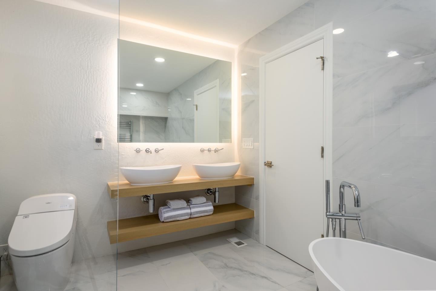 Detail Gallery Image 28 of 54 For 2610 Belmont Canyon Rd, Belmont,  CA 94002 - 5 Beds | 4/1 Baths