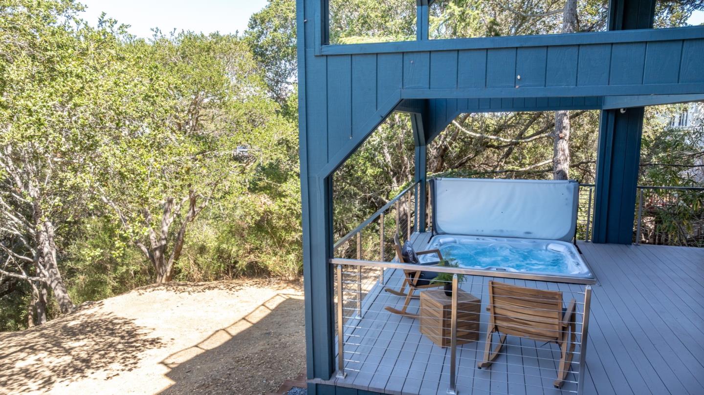 Detail Gallery Image 35 of 54 For 2610 Belmont Canyon Rd, Belmont,  CA 94002 - 5 Beds | 4/1 Baths
