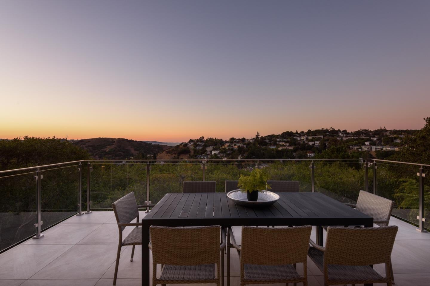 Detail Gallery Image 44 of 54 For 2610 Belmont Canyon Rd, Belmont,  CA 94002 - 5 Beds | 4/1 Baths