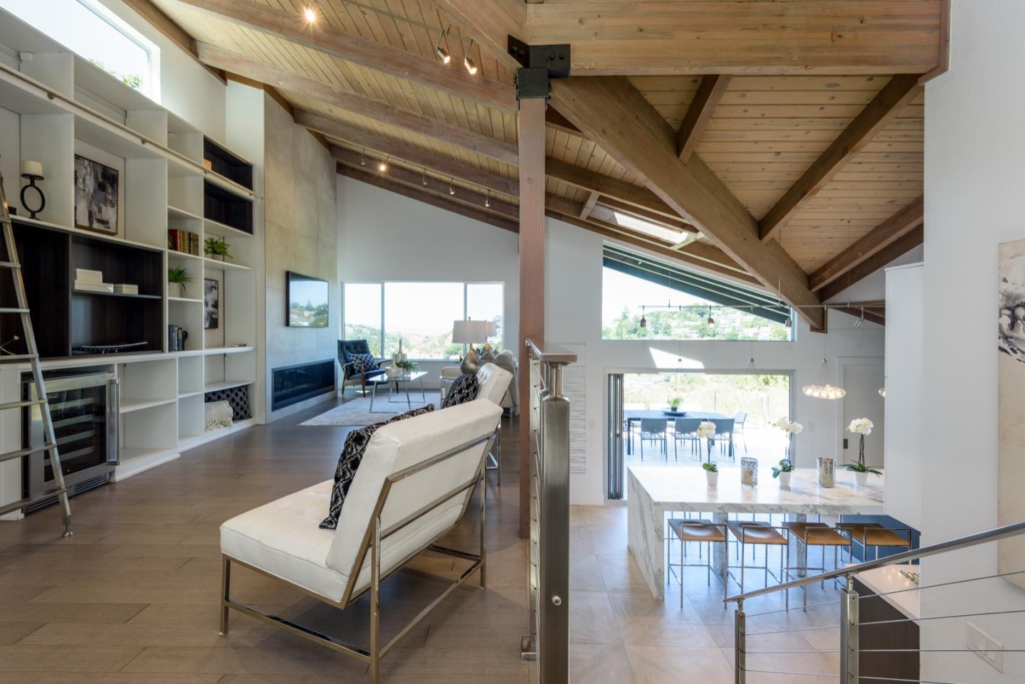 Detail Gallery Image 5 of 54 For 2610 Belmont Canyon Rd, Belmont,  CA 94002 - 5 Beds | 4/1 Baths