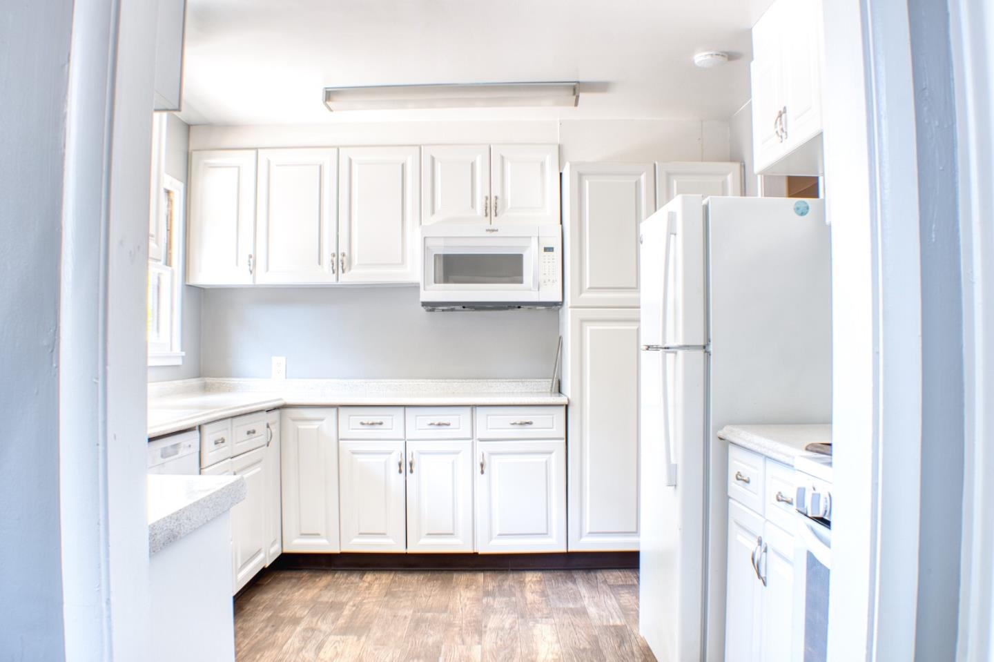 Detail Gallery Image 25 of 44 For 640 Circle Dr, East Palo Alto,  CA 94303 - 3 Beds | 1 Baths
