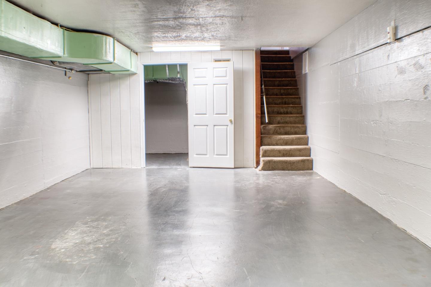 Detail Gallery Image 28 of 44 For 640 Circle Dr, East Palo Alto,  CA 94303 - 3 Beds | 1 Baths