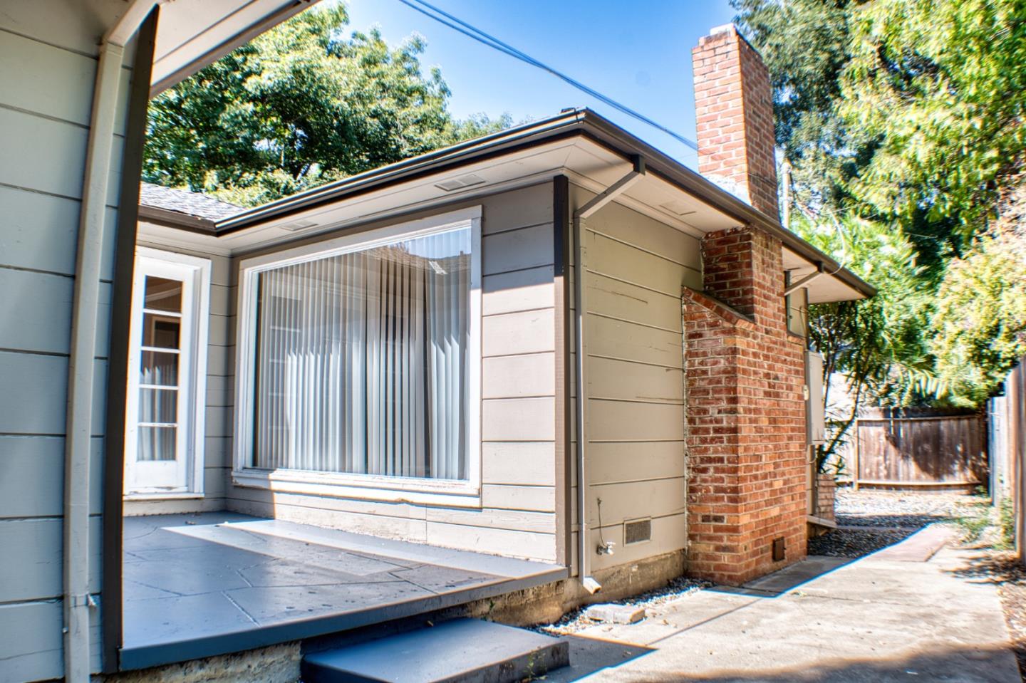 Detail Gallery Image 41 of 44 For 640 Circle Dr, East Palo Alto,  CA 94303 - 3 Beds | 1 Baths