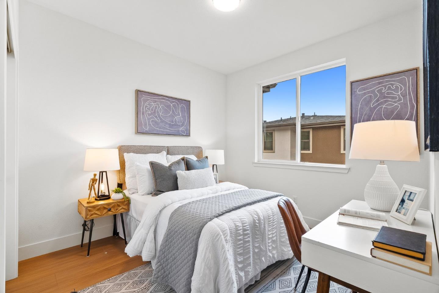 Detail Gallery Image 26 of 26 For 947 Woodside Rd, Redwood City,  CA 94061 - 4 Beds | 2 Baths