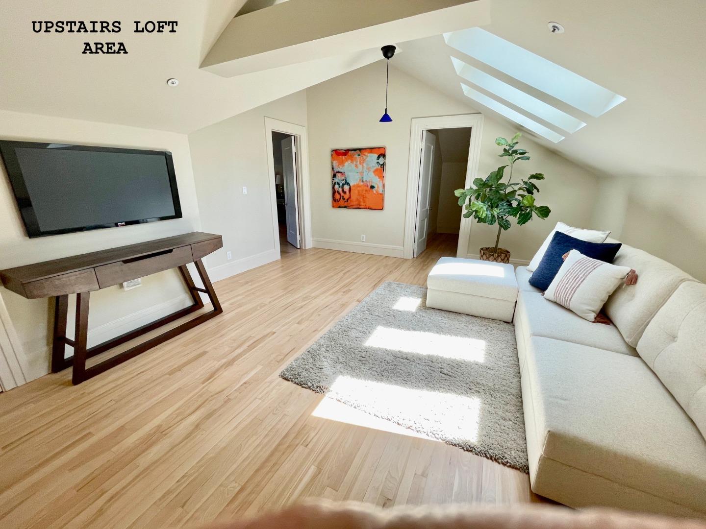 Detail Gallery Image 18 of 22 For 18490 Withey Rd, Monte Sereno,  CA 95030 - 5 Beds | 2/1 Baths
