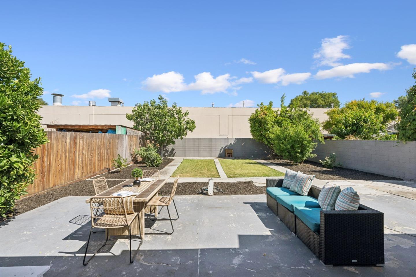 Detail Gallery Image 41 of 54 For 114 Hollywood Ave, San Jose,  CA 95112 - 3 Beds | 2 Baths
