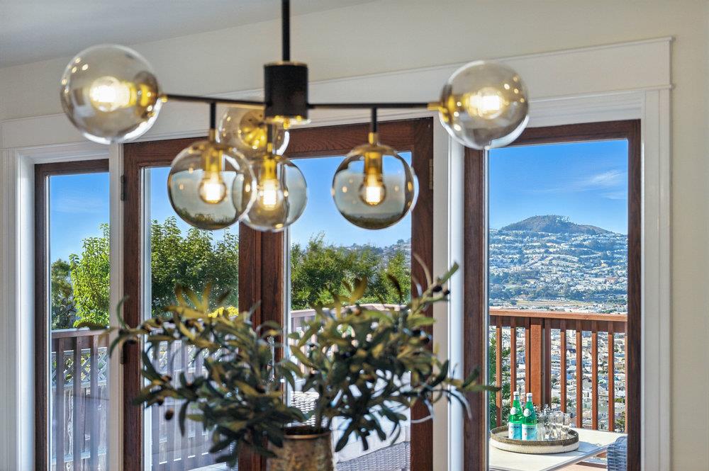 Detail Gallery Image 14 of 73 For 46 Caroline Way, Daly City,  CA 94014 - 3 Beds | 1/1 Baths