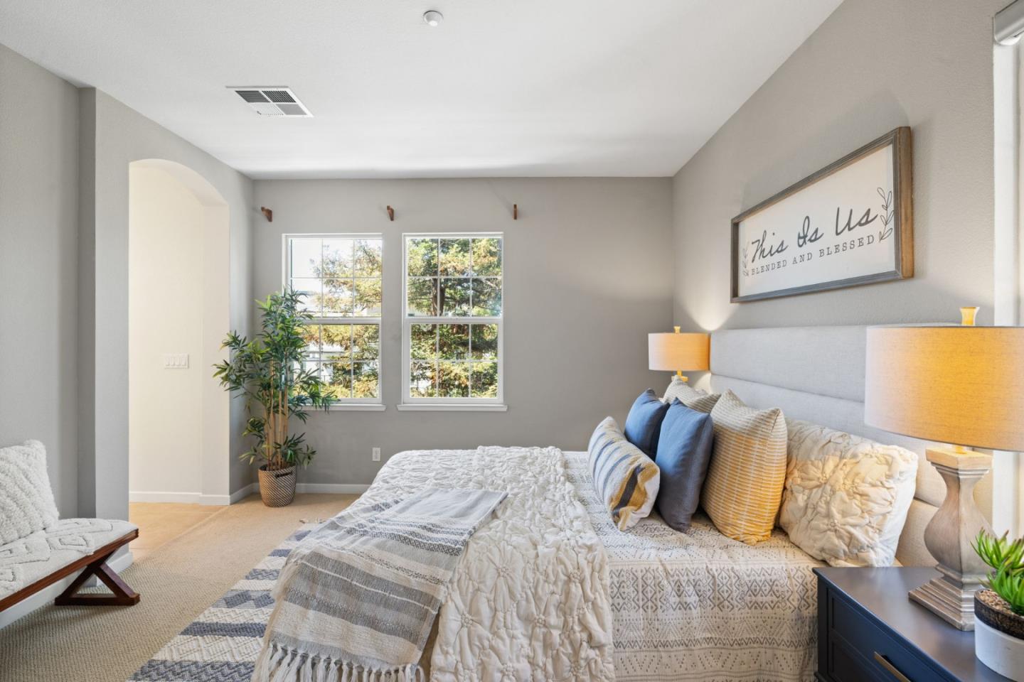 Detail Gallery Image 33 of 55 For 1131 Munich Ter, Sunnyvale,  CA 94089 - 4 Beds | 3 Baths