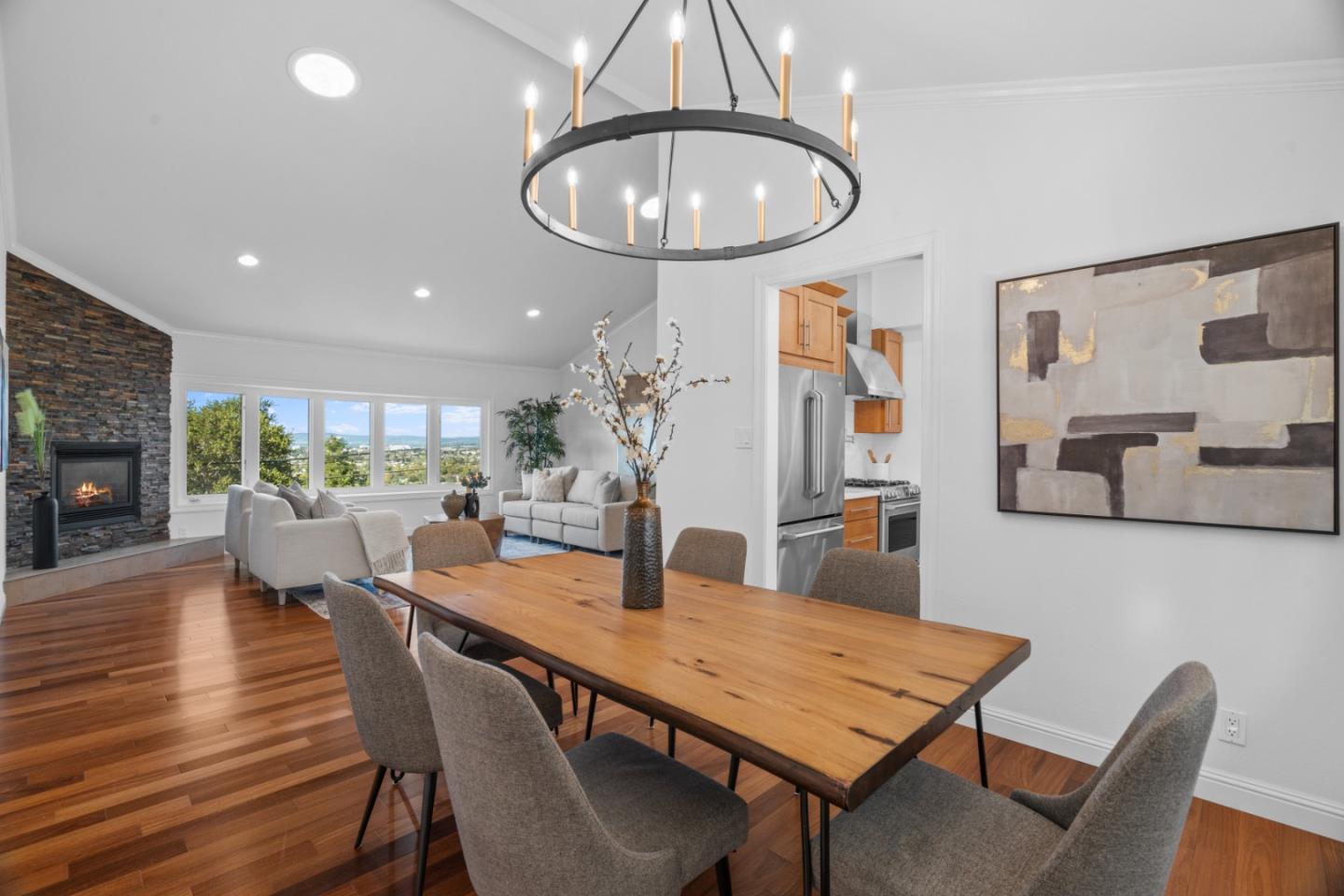 Detail Gallery Image 7 of 37 For 1214 North Rd, Belmont,  CA 94002 - 3 Beds | 3 Baths