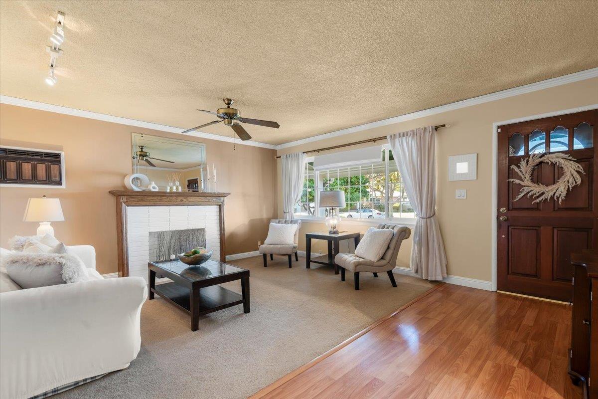 Detail Gallery Image 4 of 20 For 3443 Fowler Ave, Santa Clara,  CA 95051 - 3 Beds | 2 Baths
