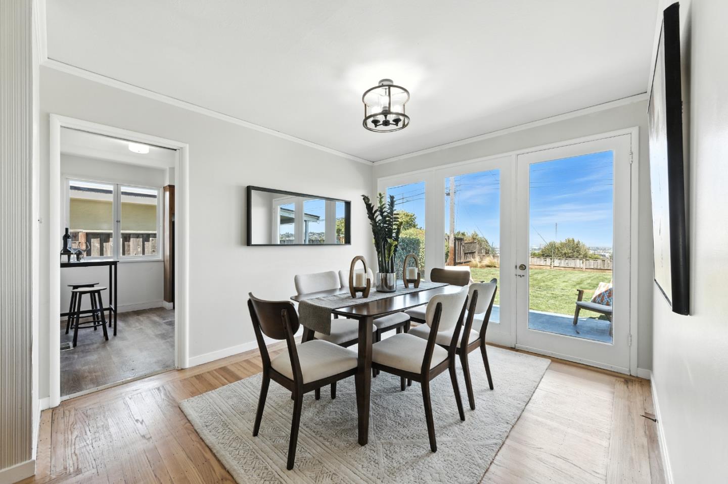 Detail Gallery Image 13 of 34 For 2931 Sunset Ter, San Mateo,  CA 94403 - 3 Beds | 1 Baths