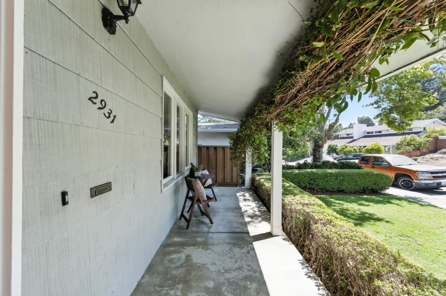 Detail Gallery Image 5 of 34 For 2931 Sunset Ter, San Mateo,  CA 94403 - 3 Beds | 1 Baths