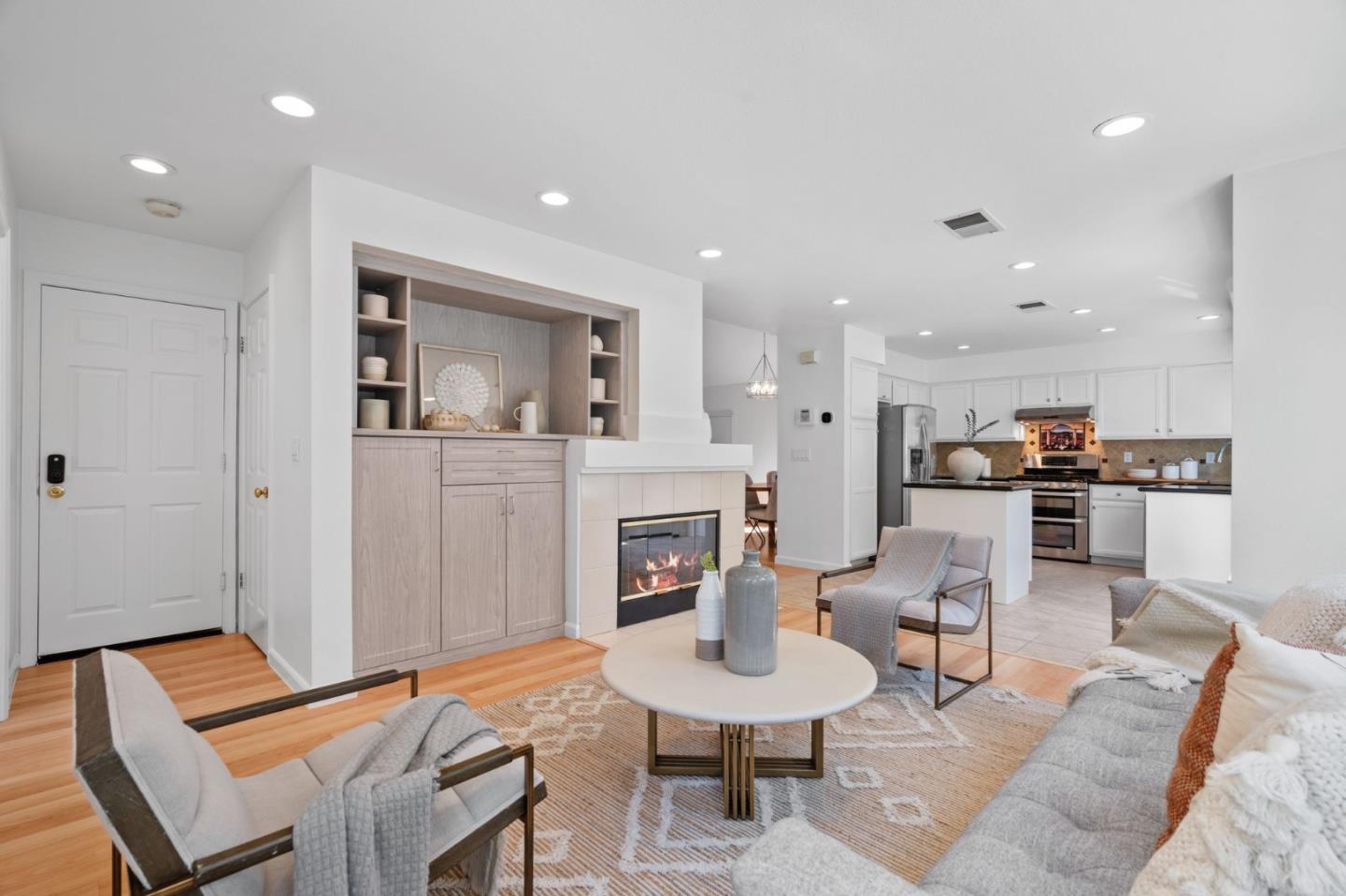Detail Gallery Image 18 of 48 For 4261 Verdigris Cir, San Jose,  CA 95134 - 3 Beds | 2/1 Baths