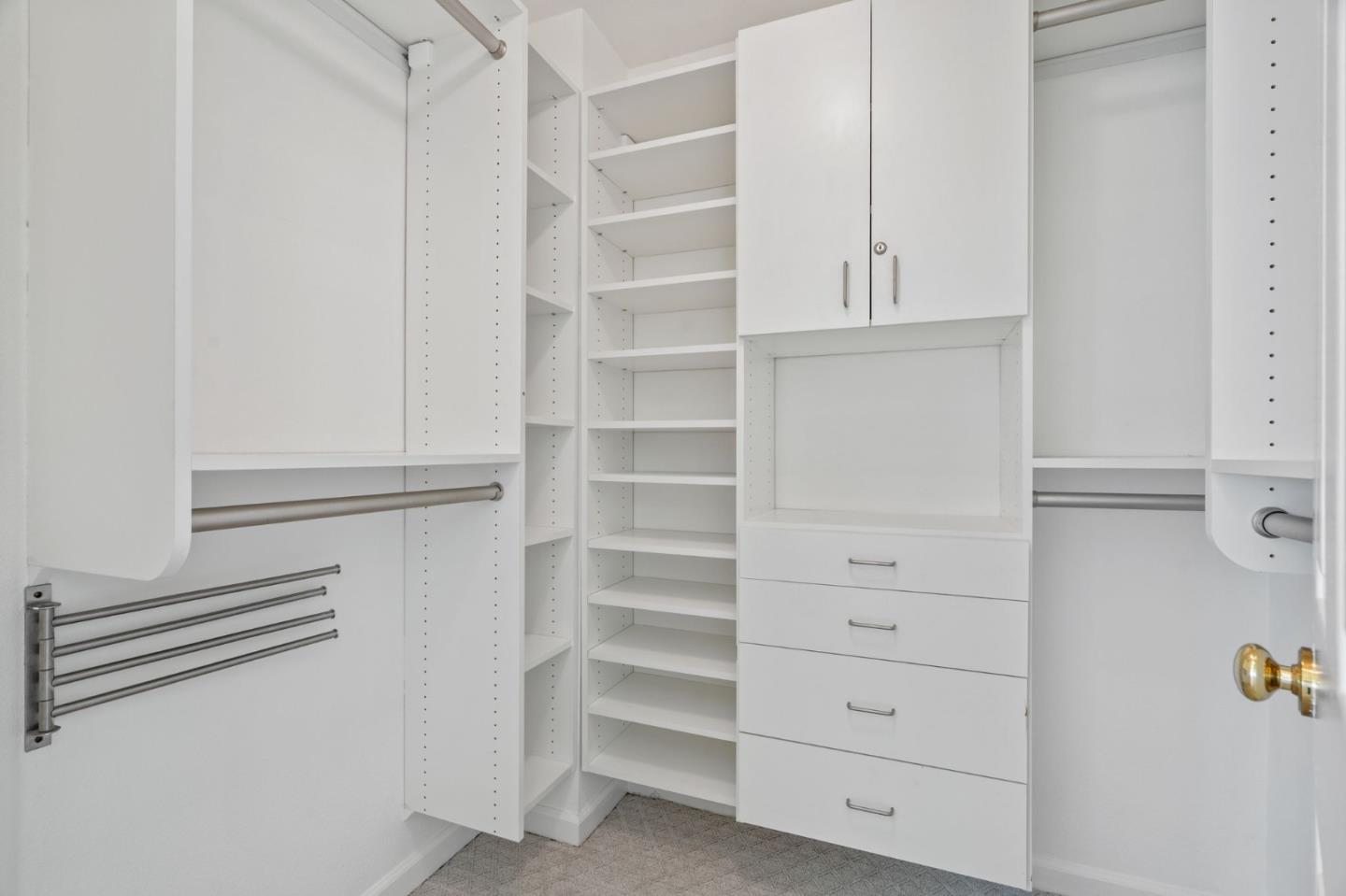 Detail Gallery Image 25 of 48 For 4261 Verdigris Cir, San Jose,  CA 95134 - 3 Beds | 2/1 Baths