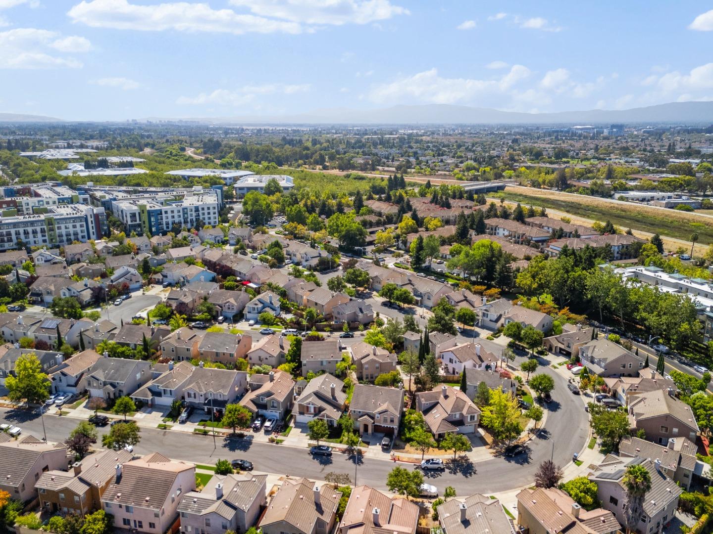 Detail Gallery Image 43 of 48 For 4261 Verdigris Cir, San Jose,  CA 95134 - 3 Beds | 2/1 Baths