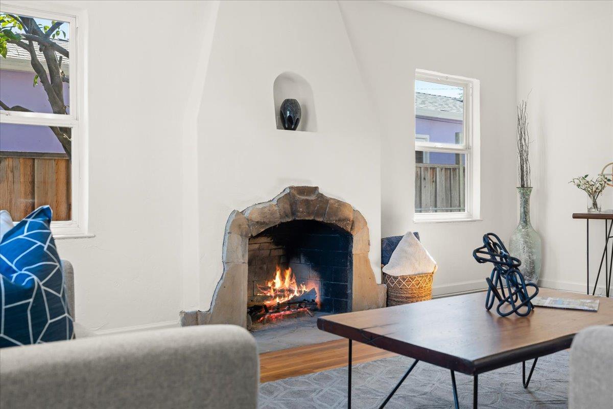 Detail Gallery Image 10 of 32 For 553 Irving Ave, San Jose,  CA 95128 - 3 Beds | 1 Baths