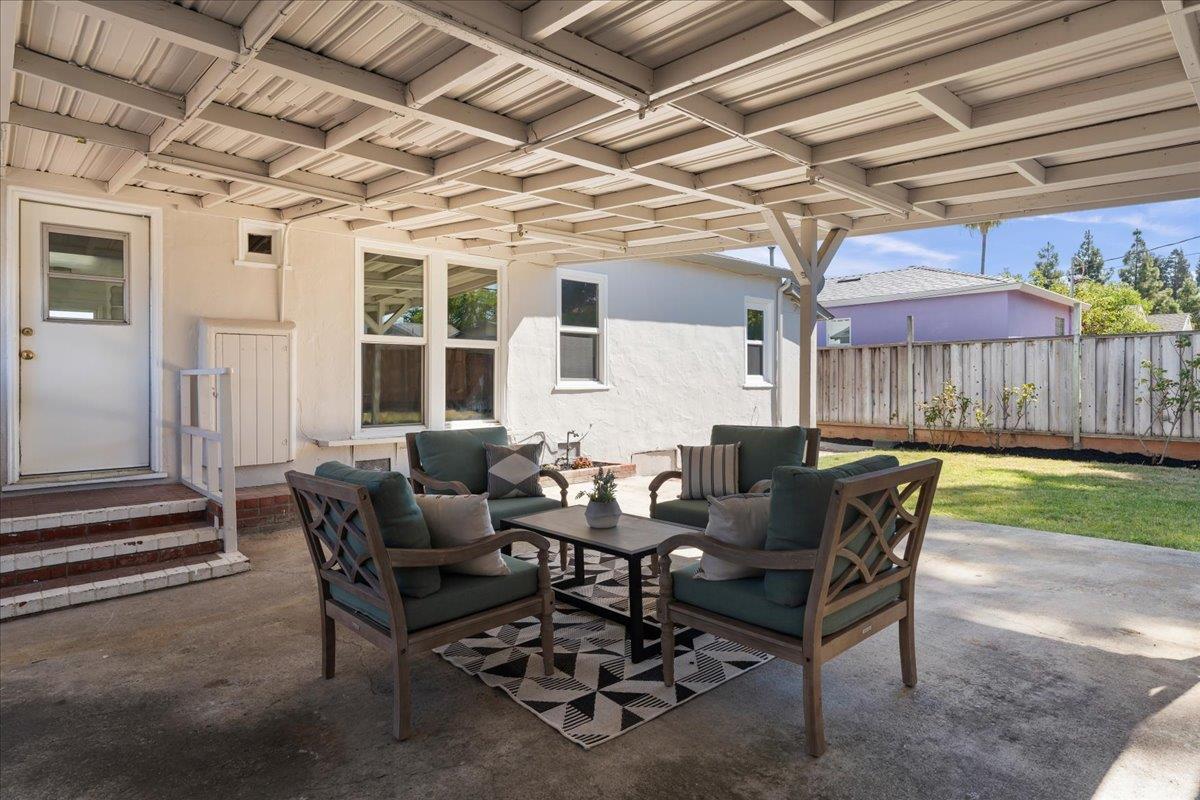 Detail Gallery Image 29 of 32 For 553 Irving Ave, San Jose,  CA 95128 - 3 Beds | 1 Baths