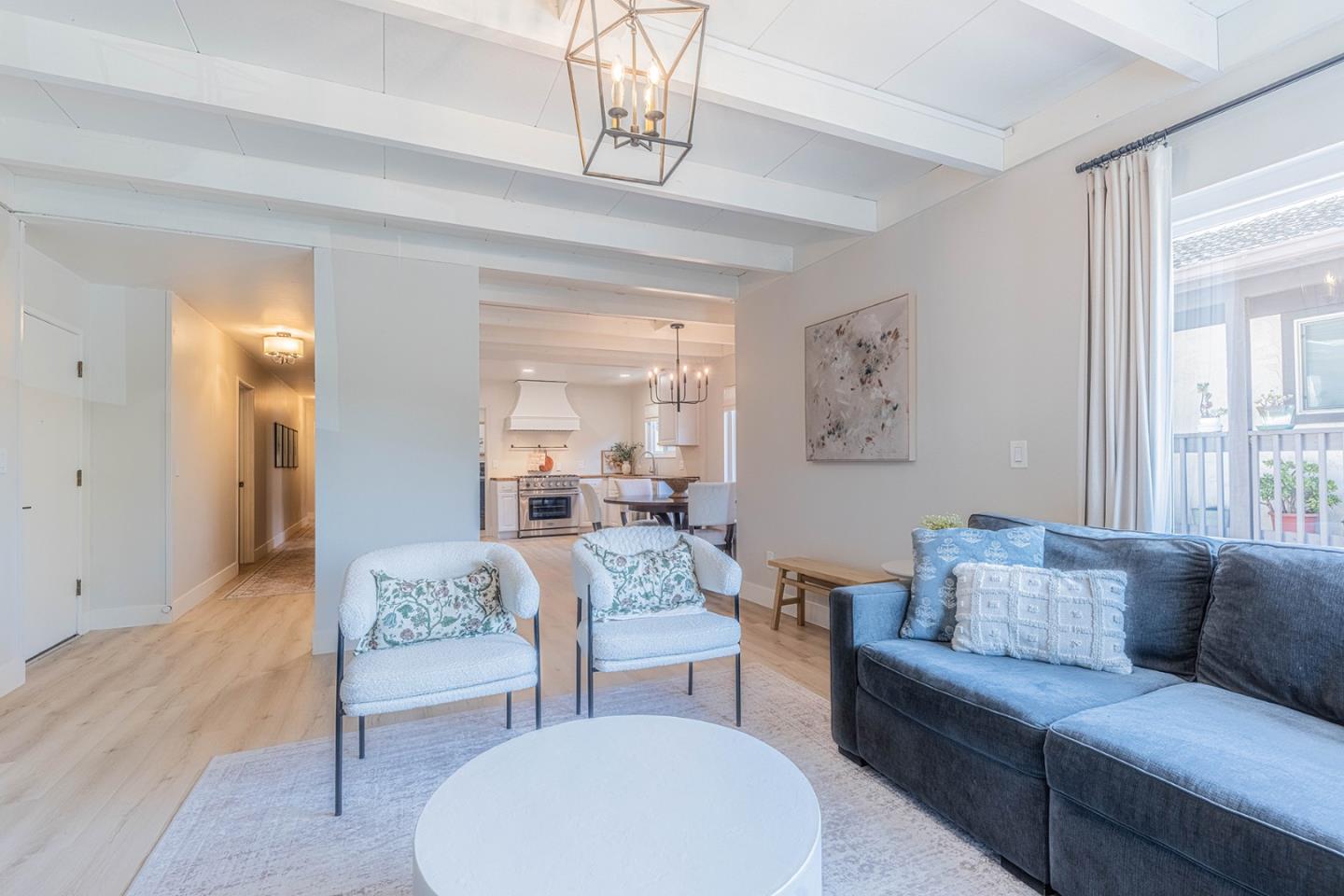 Detail Gallery Image 7 of 31 For 1056 Harrison St, Monterey,  CA 93940 - 4 Beds | 1/1 Baths