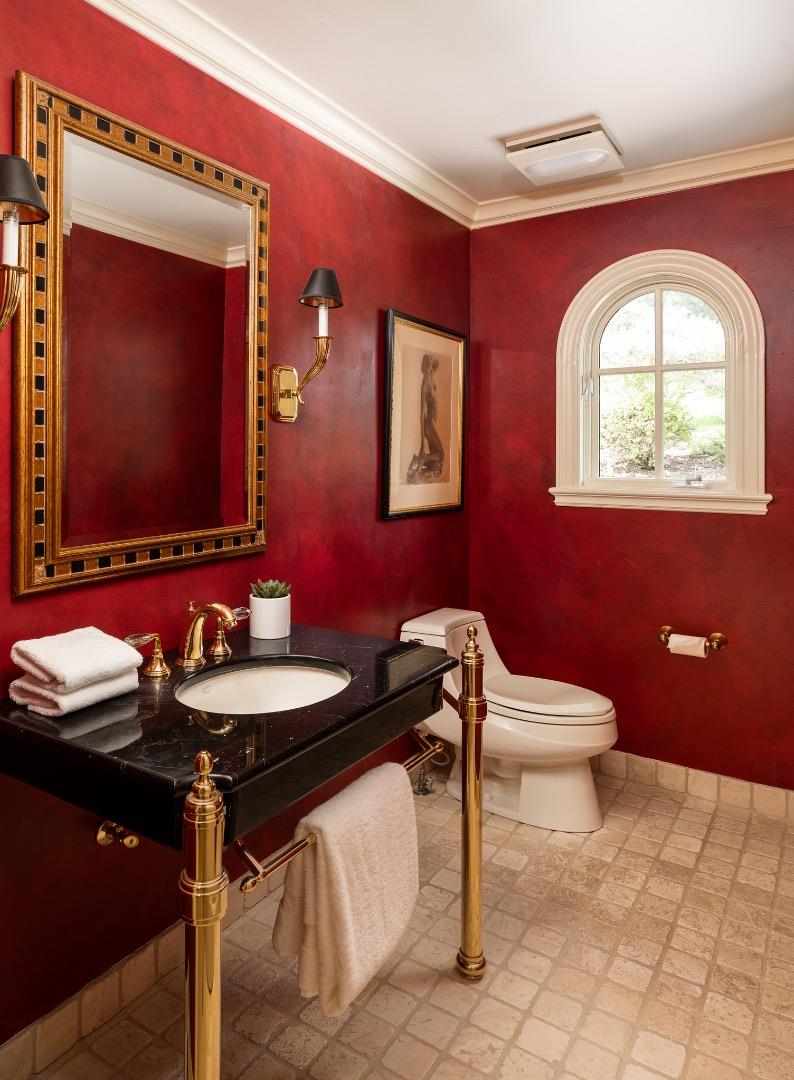 Detail Gallery Image 14 of 39 For 13456 Mandoli Dr, Los Altos Hills,  CA 94022 - 6 Beds | 6/1 Baths