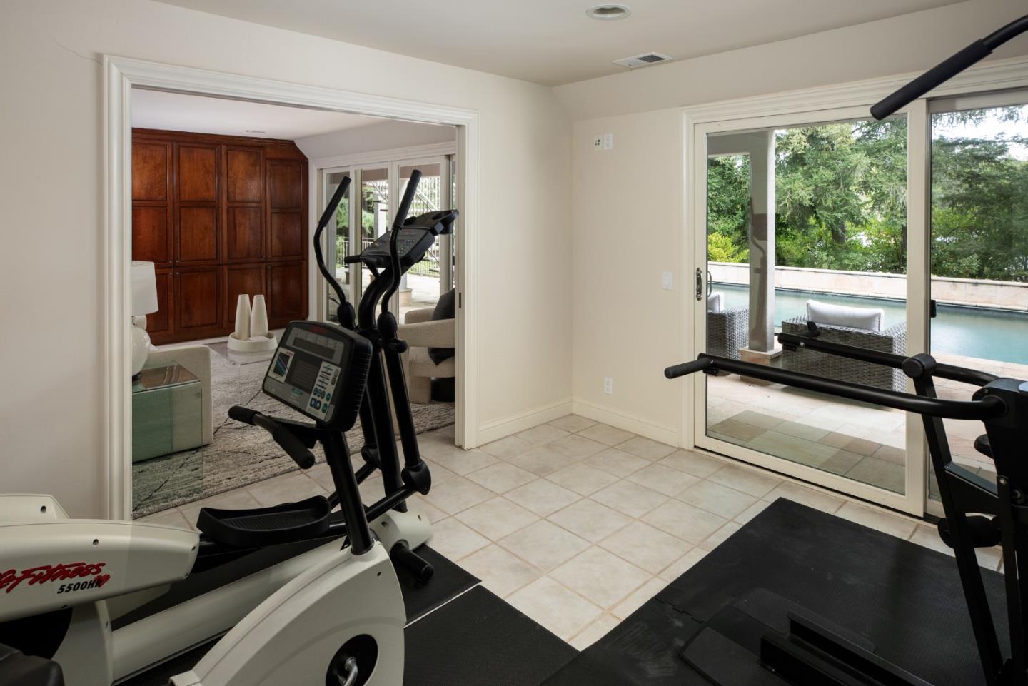 Detail Gallery Image 26 of 39 For 13456 Mandoli Dr, Los Altos Hills,  CA 94022 - 6 Beds | 6/1 Baths