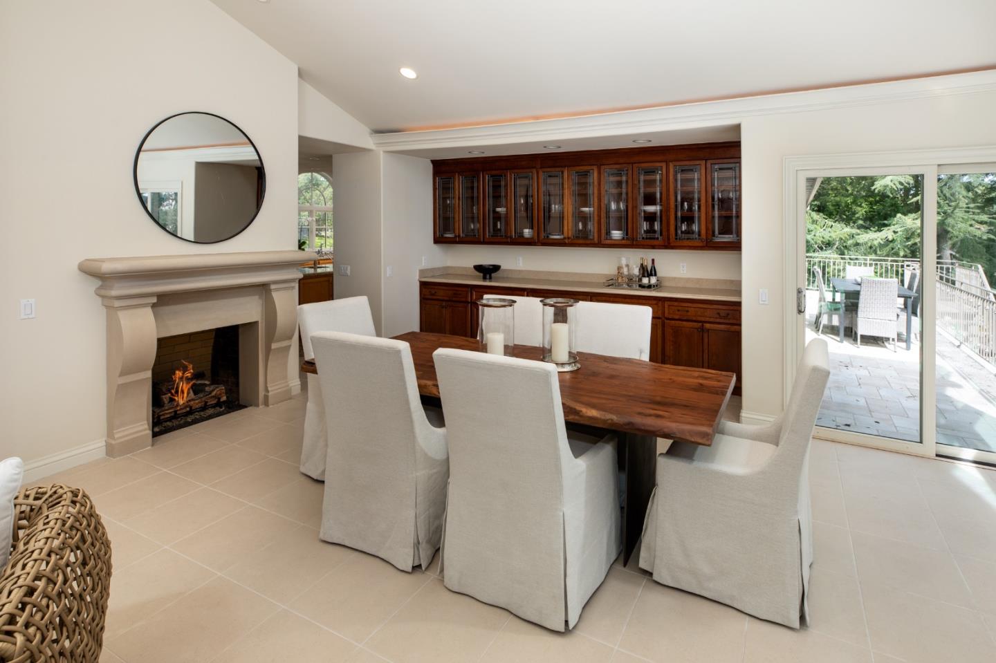 Detail Gallery Image 6 of 39 For 13456 Mandoli Dr, Los Altos Hills,  CA 94022 - 6 Beds | 6/1 Baths