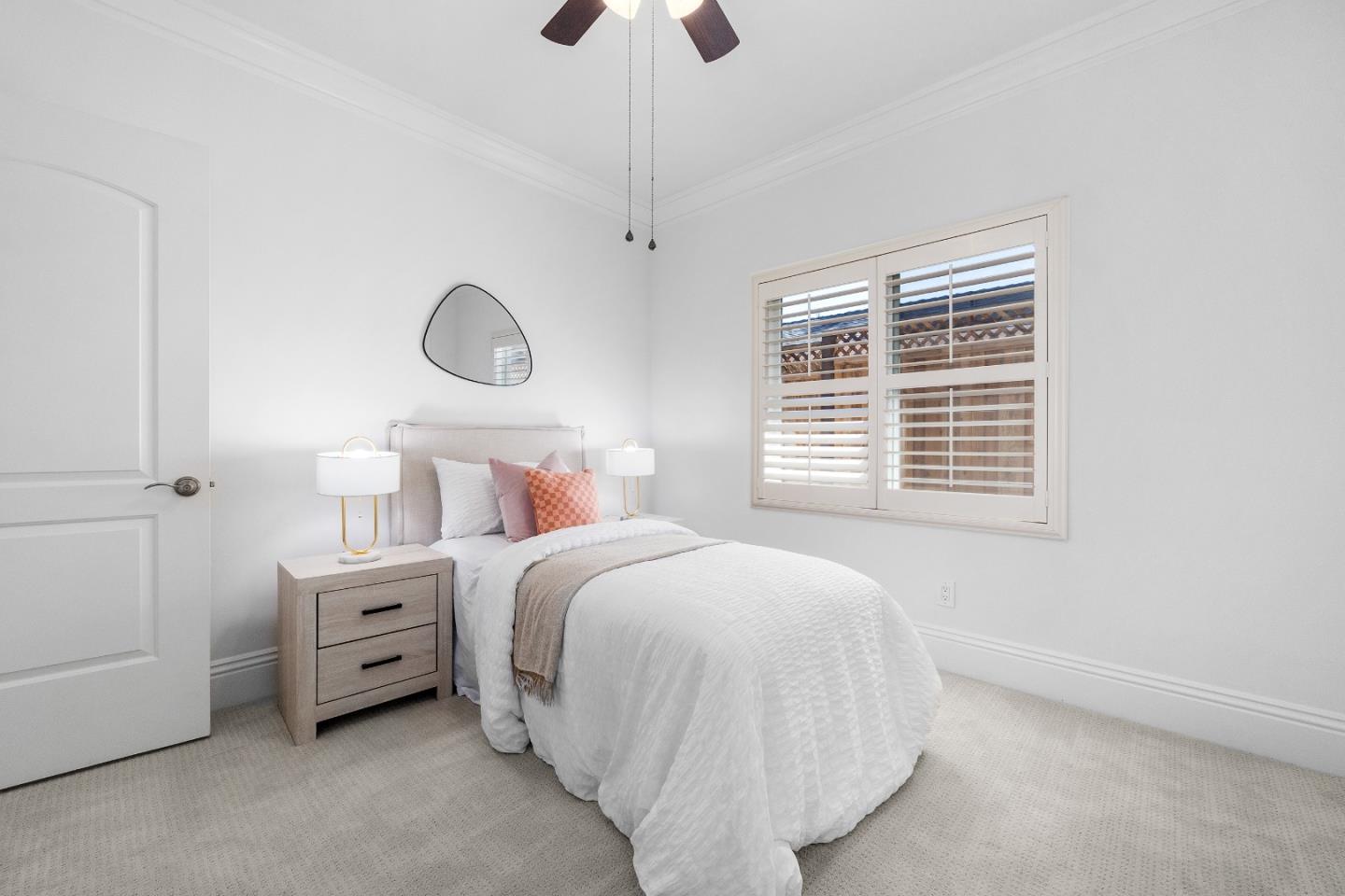 Detail Gallery Image 37 of 54 For 15571 Linda Ave, Los Gatos,  CA 95032 - 4 Beds | 2/1 Baths