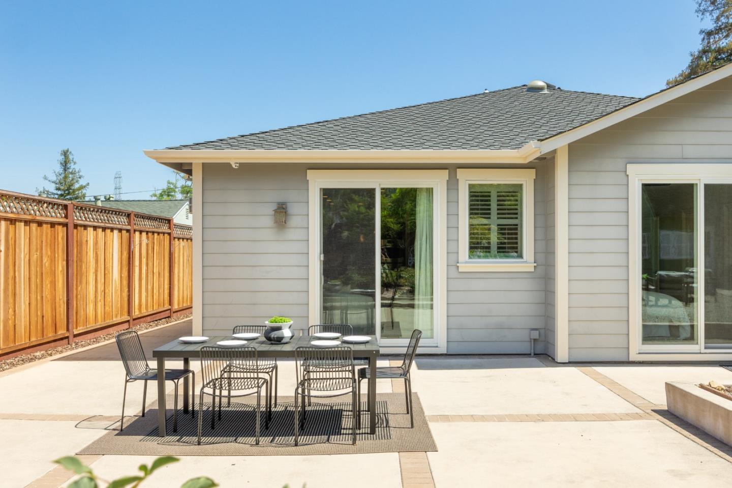 Detail Gallery Image 45 of 54 For 15571 Linda Ave, Los Gatos,  CA 95032 - 4 Beds | 2/1 Baths
